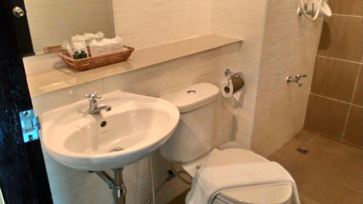 K2 Living Hotel Uttaradit Ngoại thất bức ảnh
