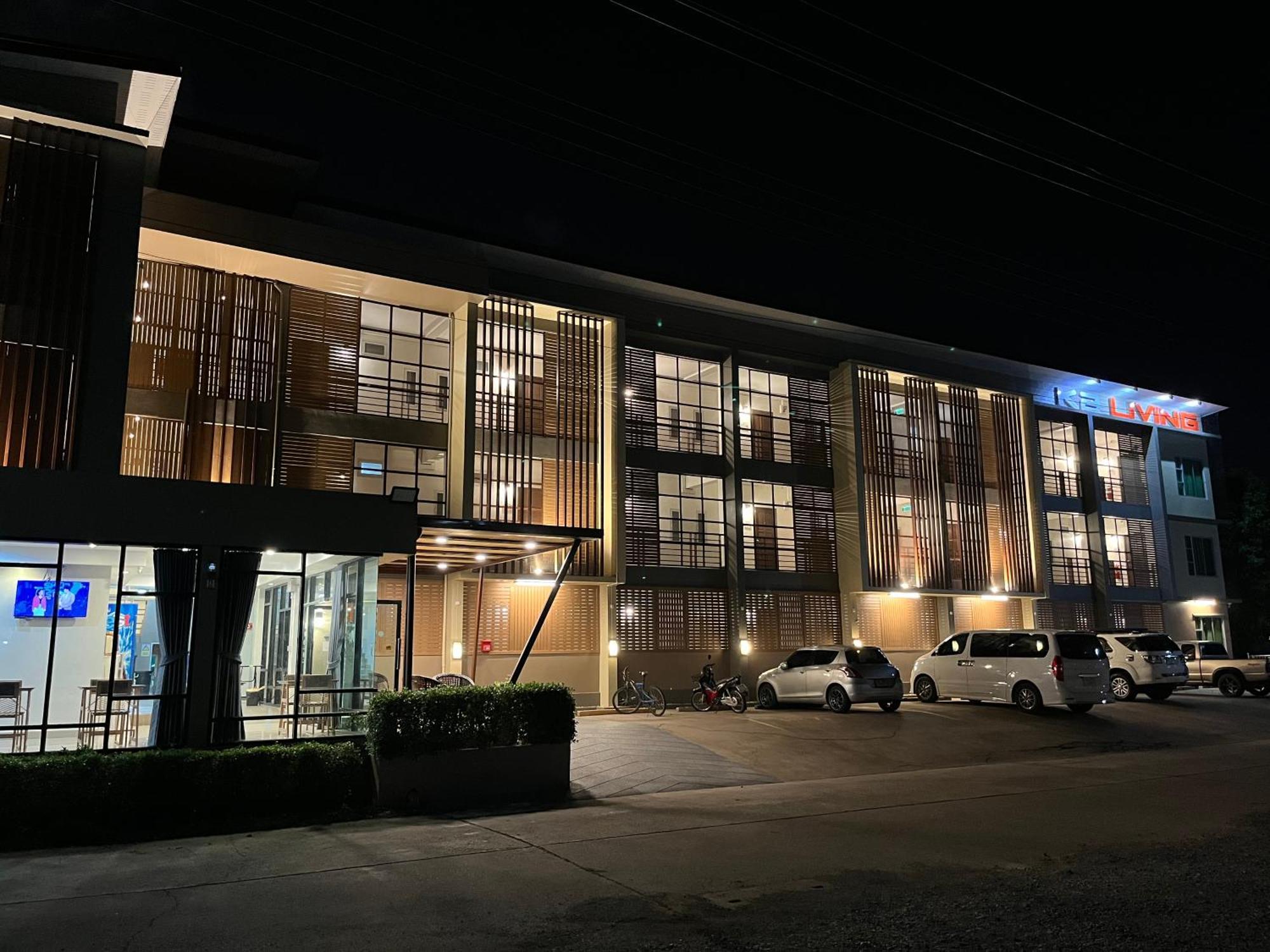 K2 Living Hotel Uttaradit Ngoại thất bức ảnh