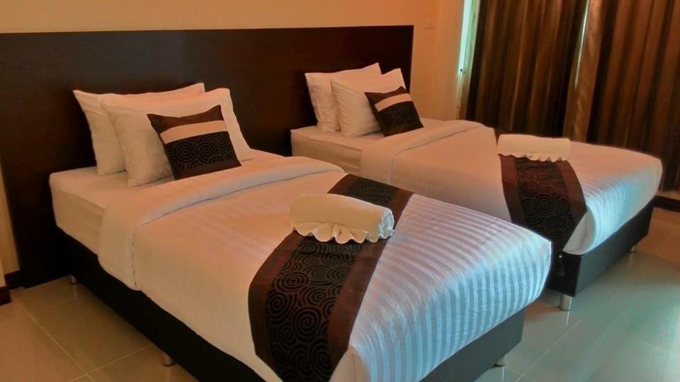 K2 Living Hotel Uttaradit Ngoại thất bức ảnh